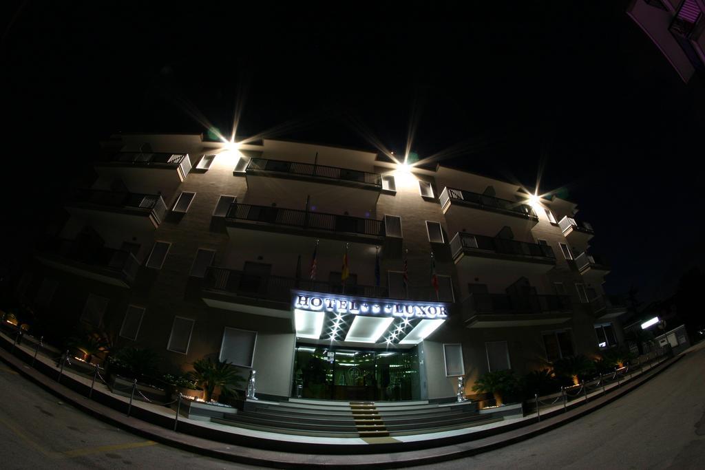 Hotel Luxor Casoria Εξωτερικό φωτογραφία